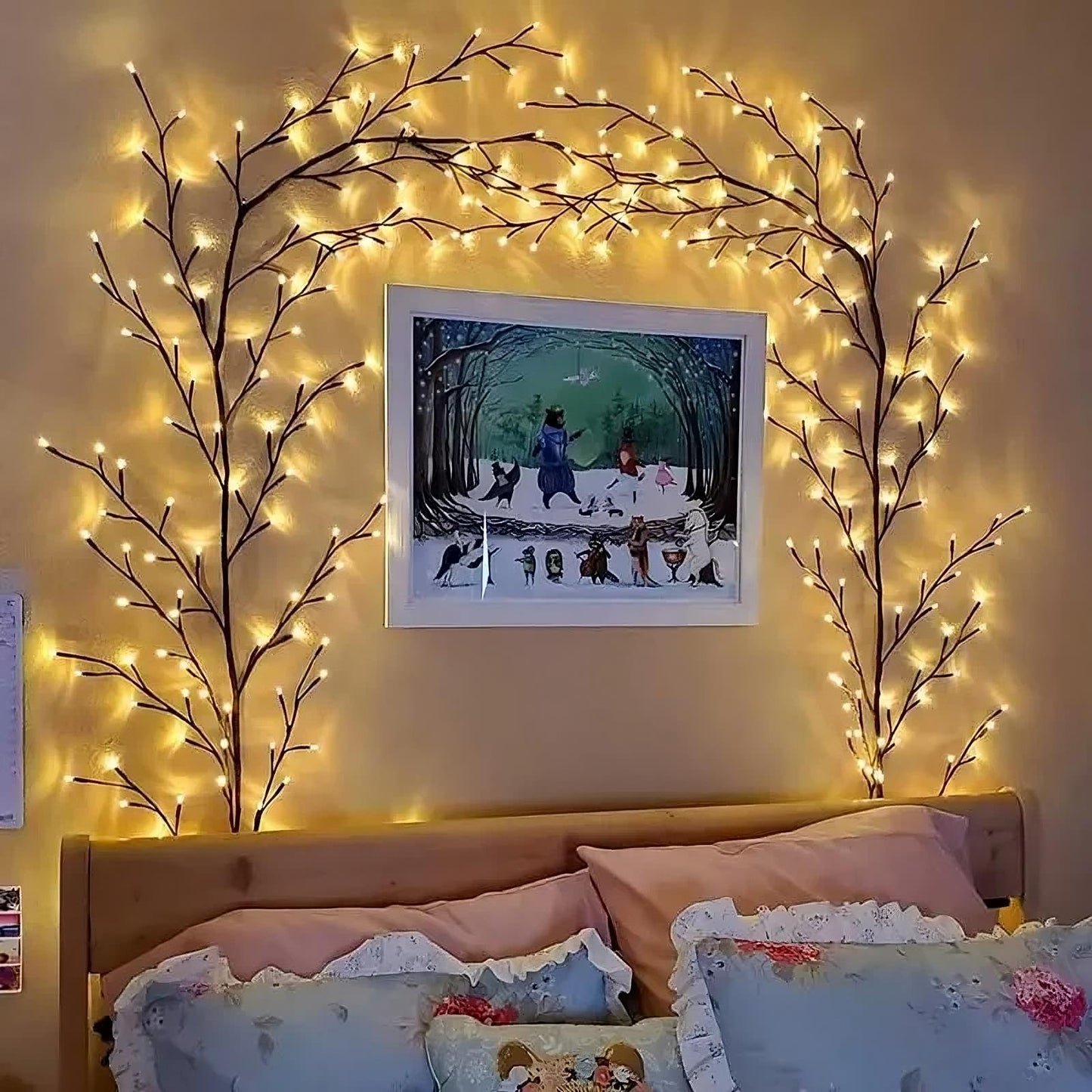 Customizable Tree Branch Wall Lights for cozy ambiance